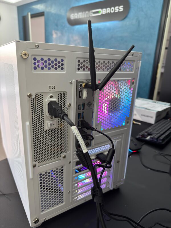 PRONTA CONSEGNA PC GAMING MONSTER BUILD RX 9070 – EDIZIONE WHITE ❄️ ✨ SOLO 1 PEZZO DISPONIBILE - immagine 5