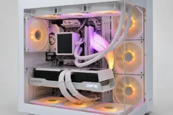 BROSS ZENITH WHITE X3D con Ryzen 9 9950X3D e XFX Radeon RX 9070 XT 16GB nel case Cougar FV150 bianco